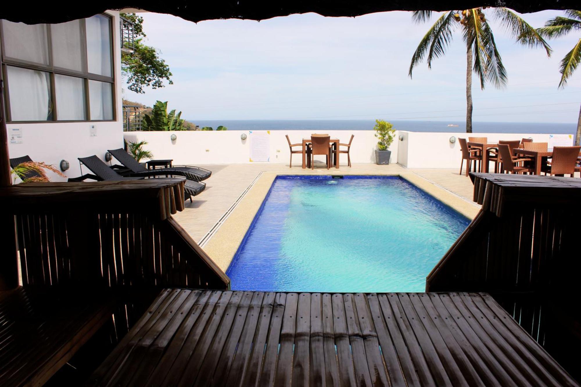 Av Suites Puerto Galera Eksteriør bilde