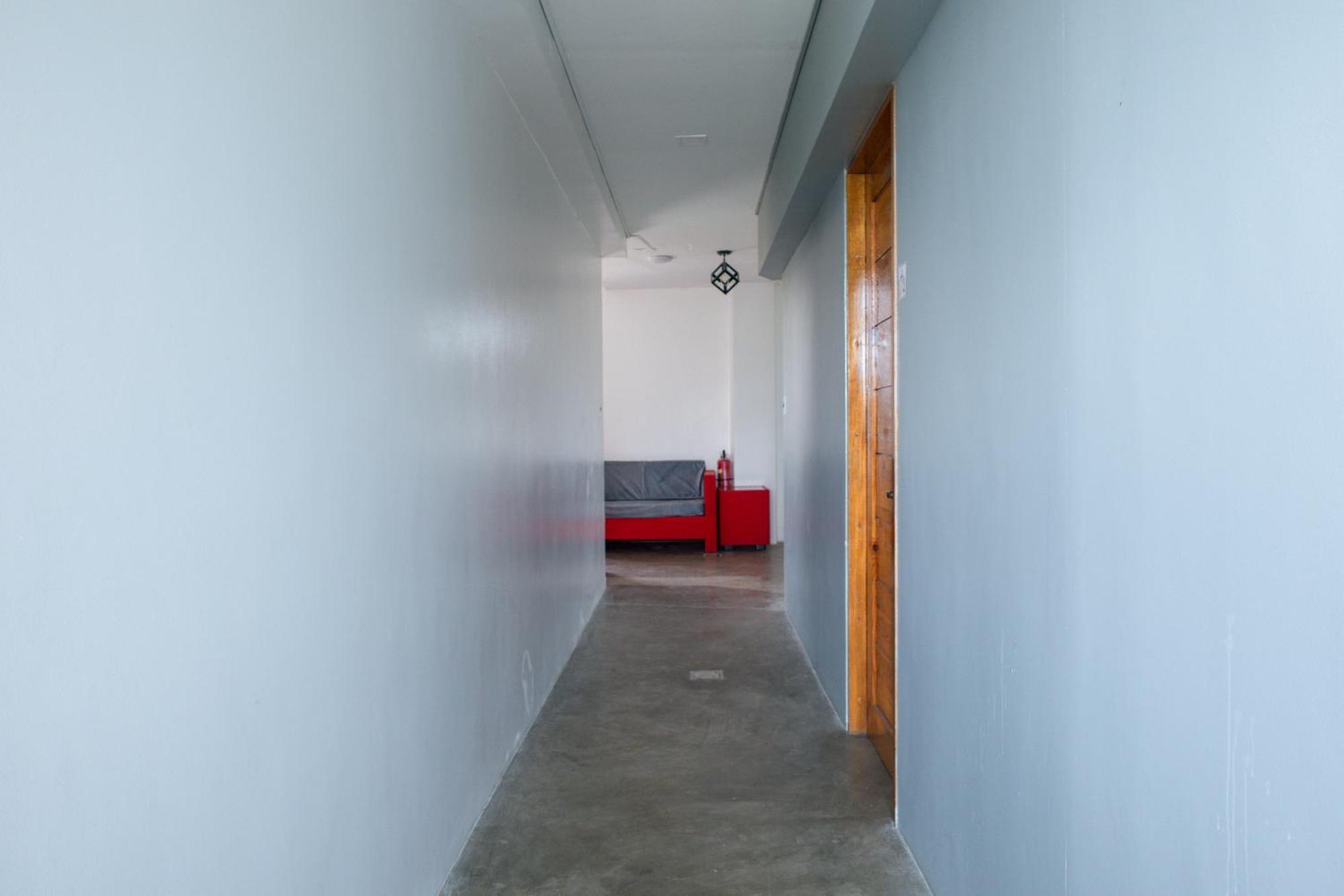 Av Suites Puerto Galera Eksteriør bilde