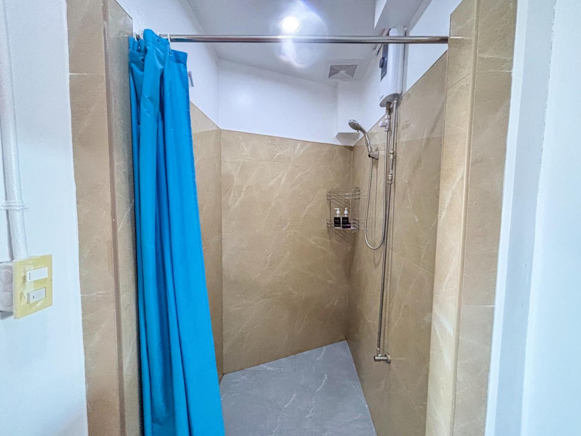 Av Suites Puerto Galera Eksteriør bilde